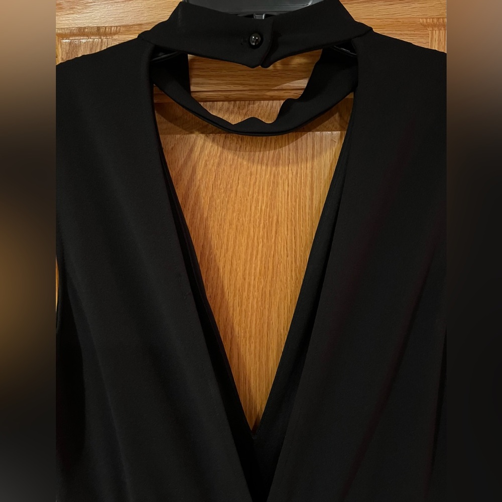 Windsor Black Deep V-Neck & Deep V-Back Cropped Wide Leg Jumpsuit Size Medium - Picture 7 of 7
